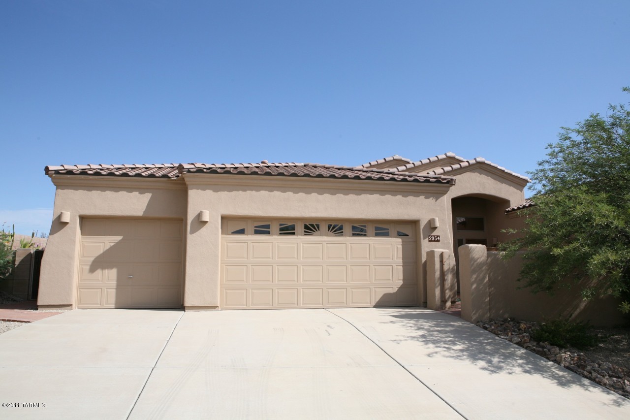2954 W Royal Copeland Drive