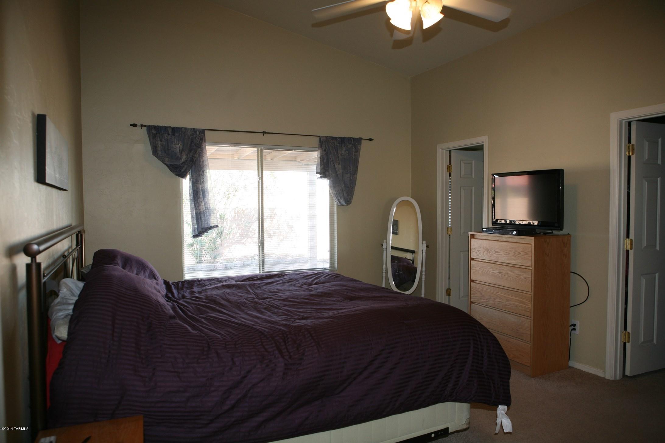 10106 E Axe Handle Court