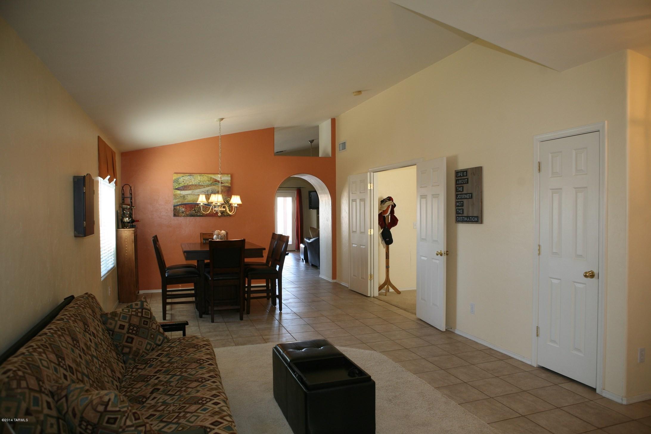 10106 E Axe Handle Court