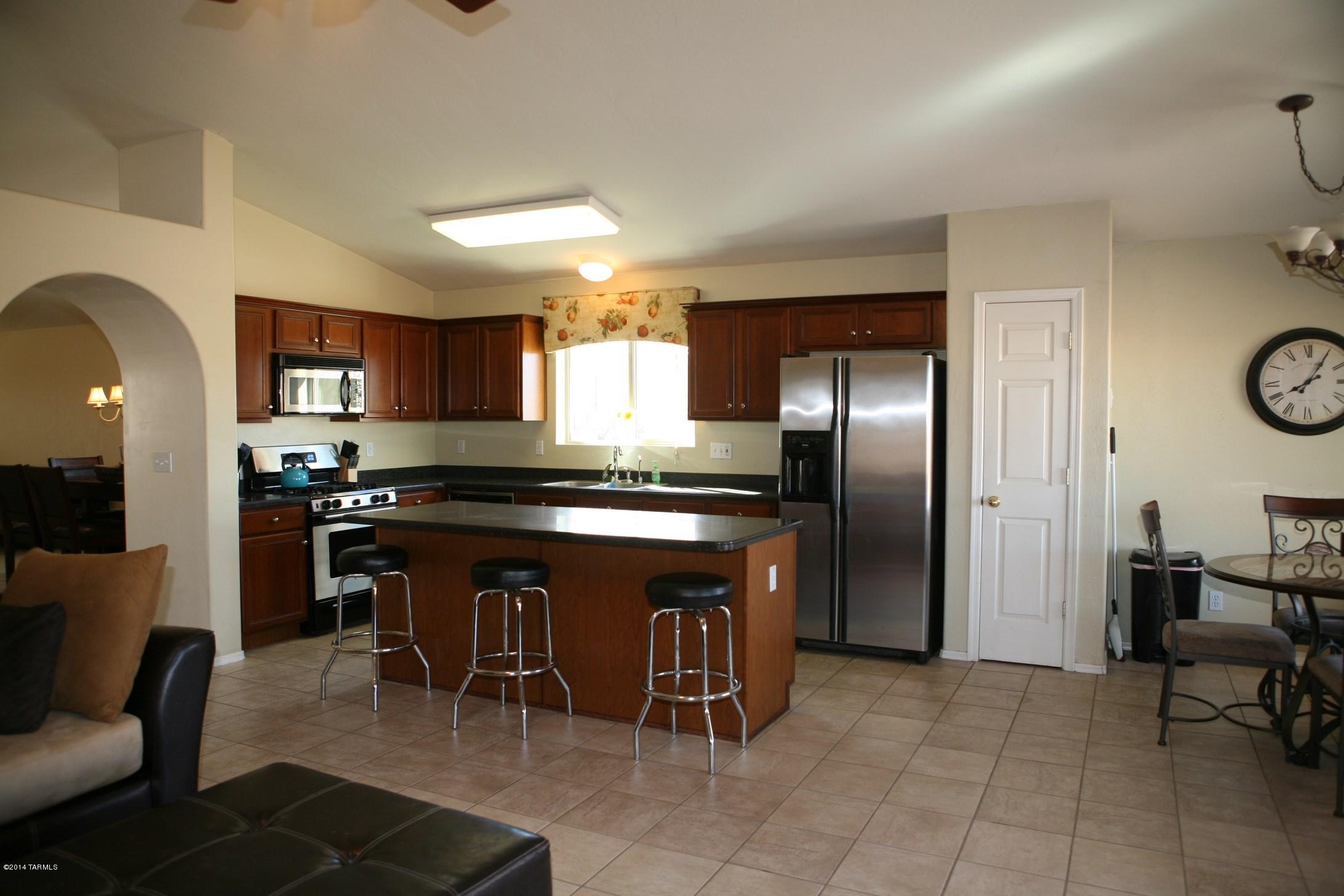 10106 E Axe Handle Court