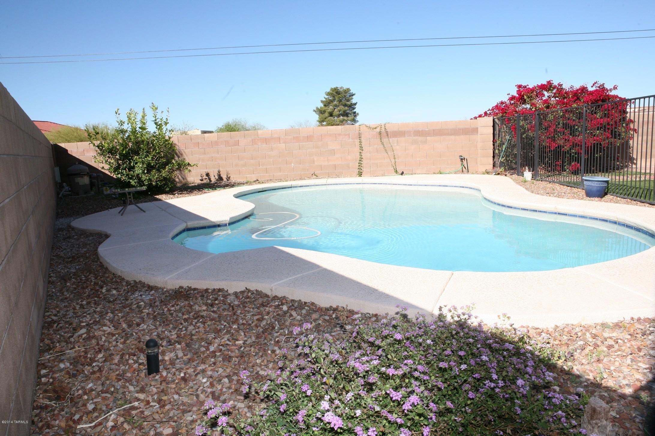 10106 E Axe Handle Court