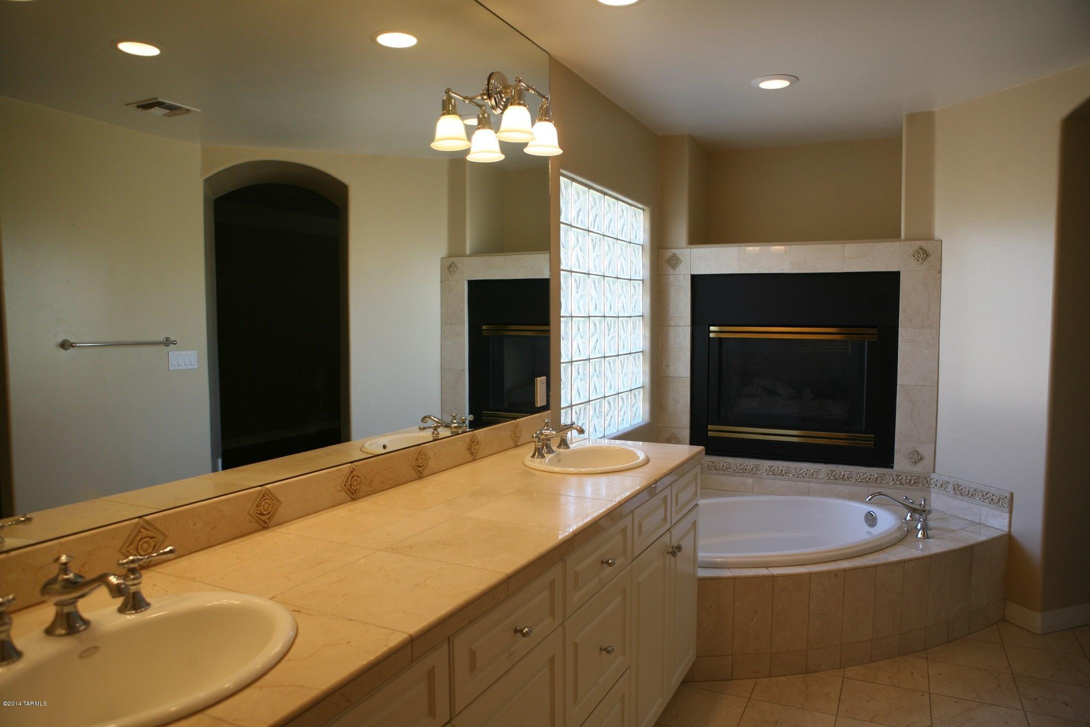 12146 N Solitude Ridge Place