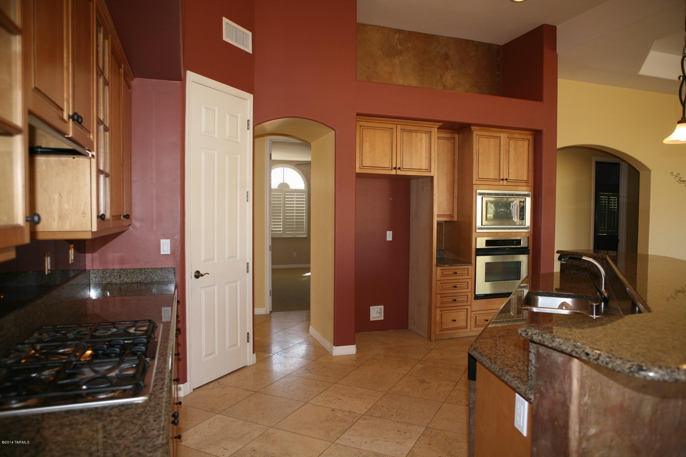 12146 N Solitude Ridge Place