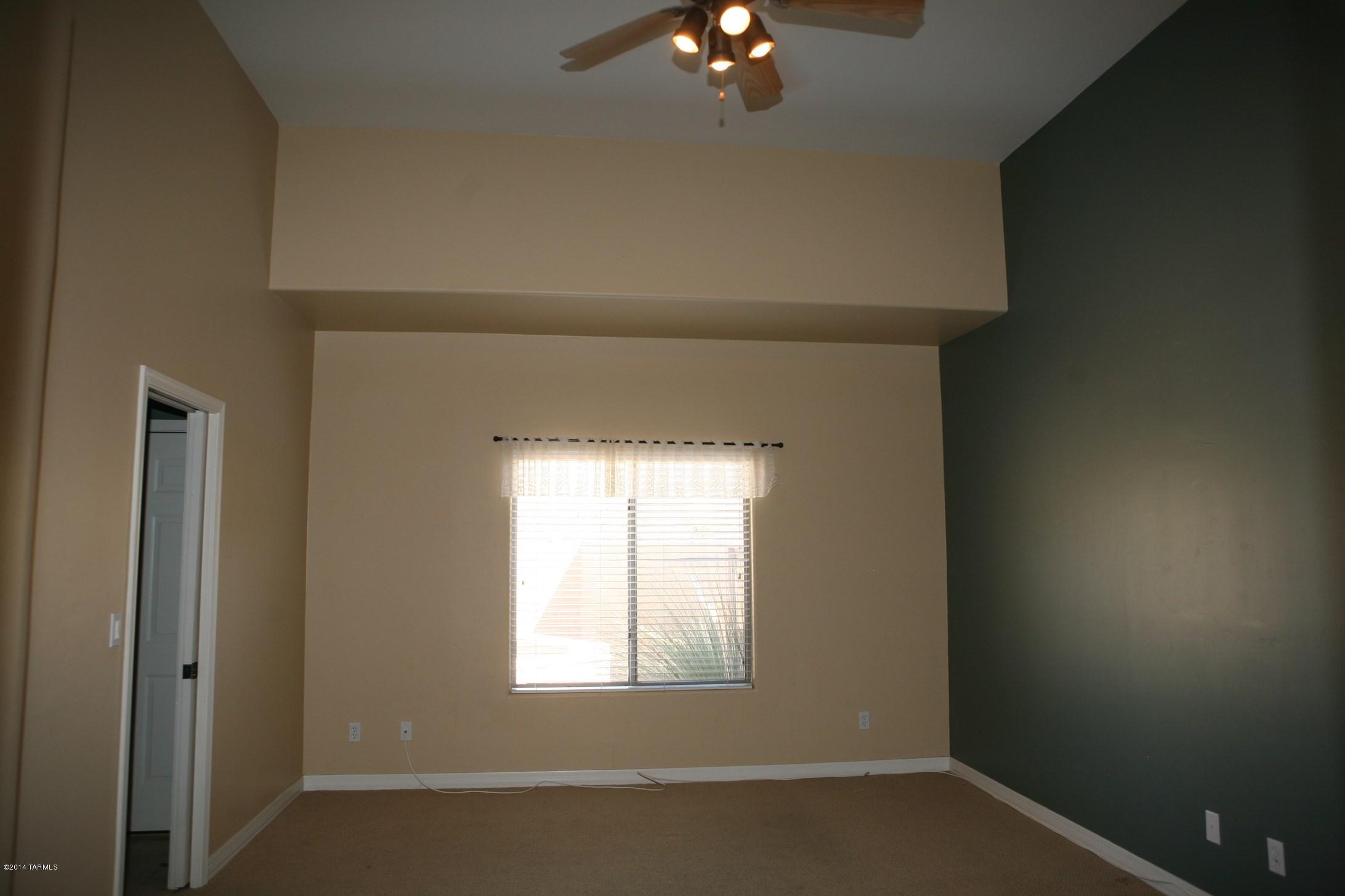 12146 N Solitude Ridge Place