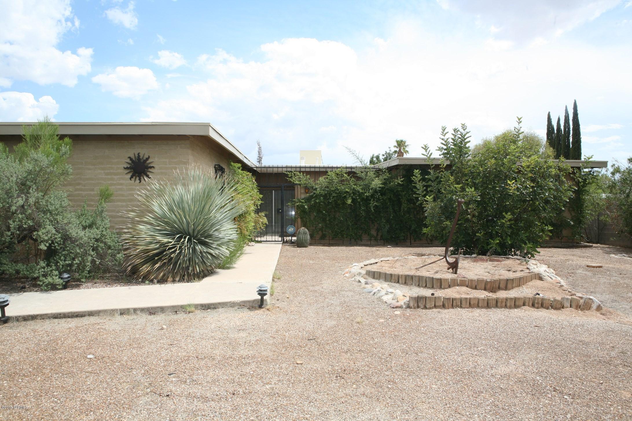 8850 E Wrightstown Road