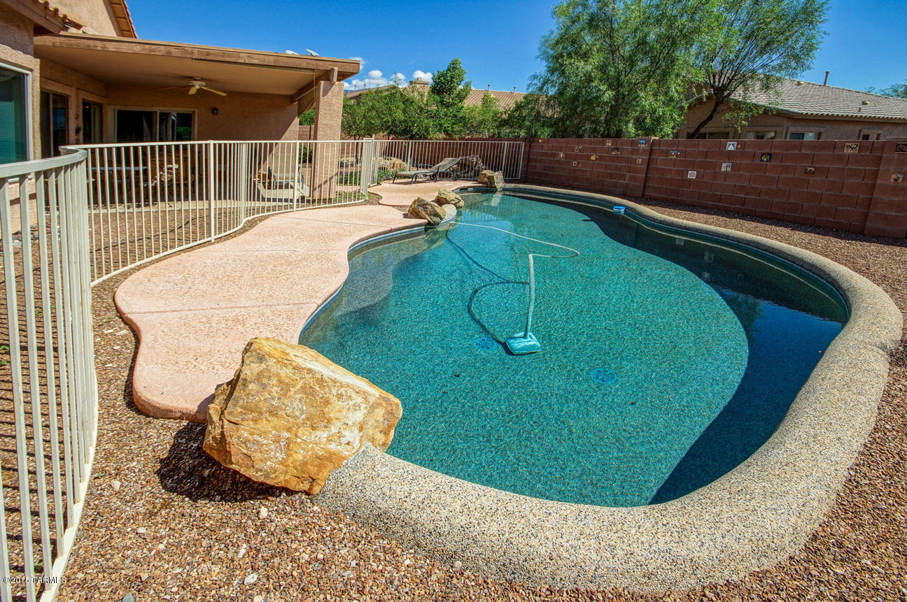 4936 N Gardner River Way W