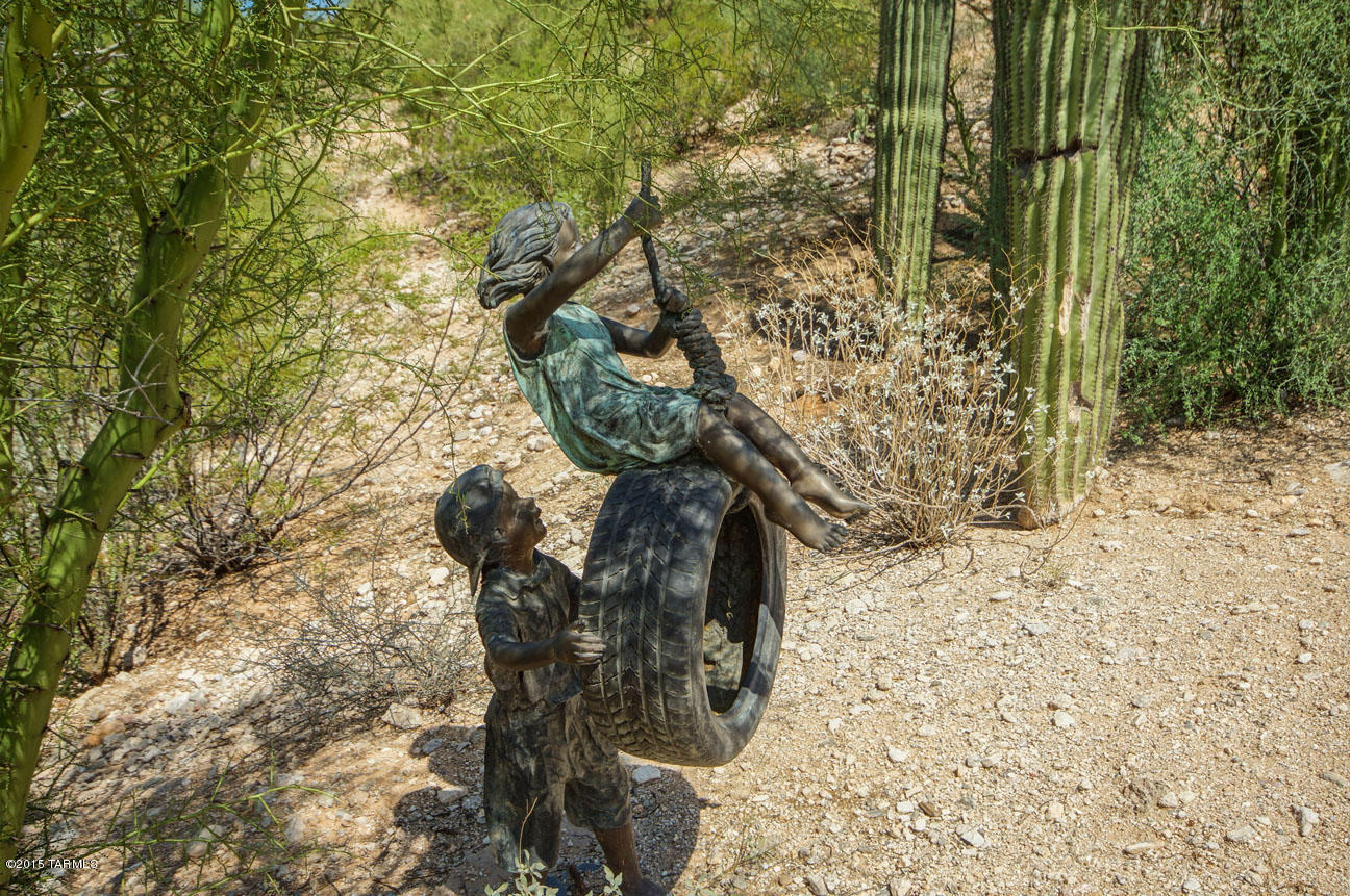 4936 N Gardner River Way W