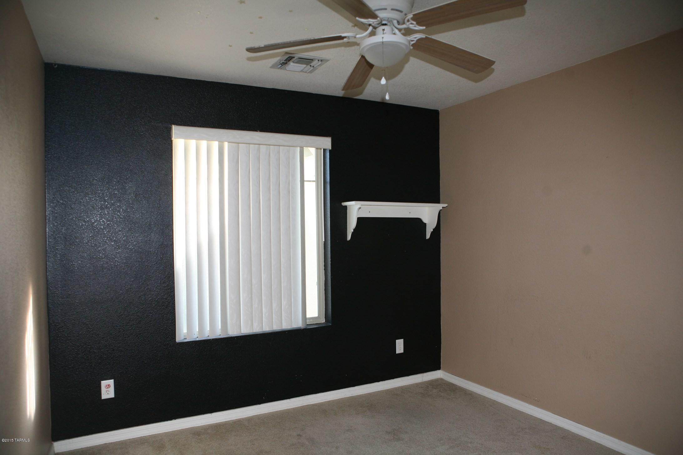114 W Camino Rancho Viejo E