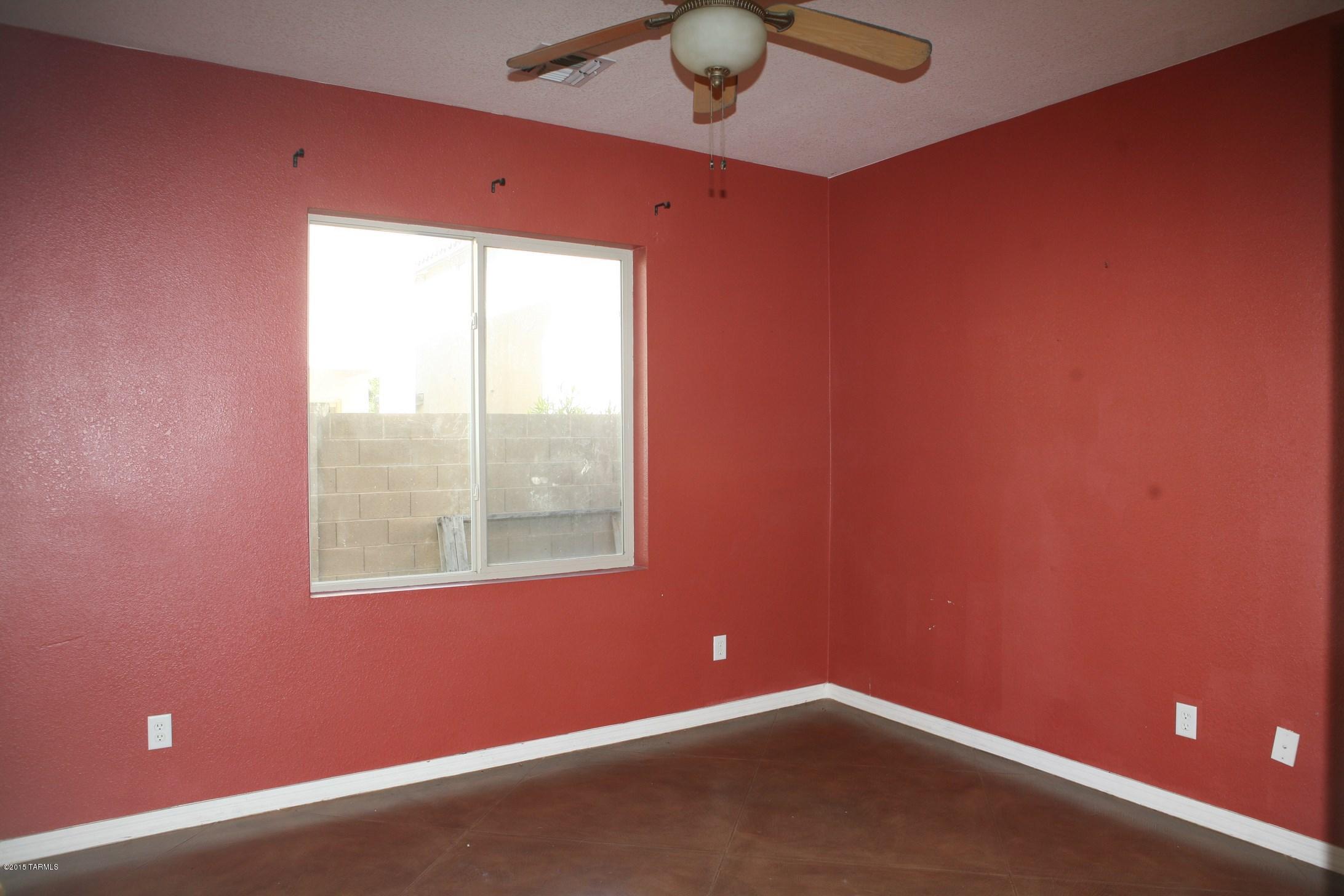 114 W Camino Rancho Viejo E