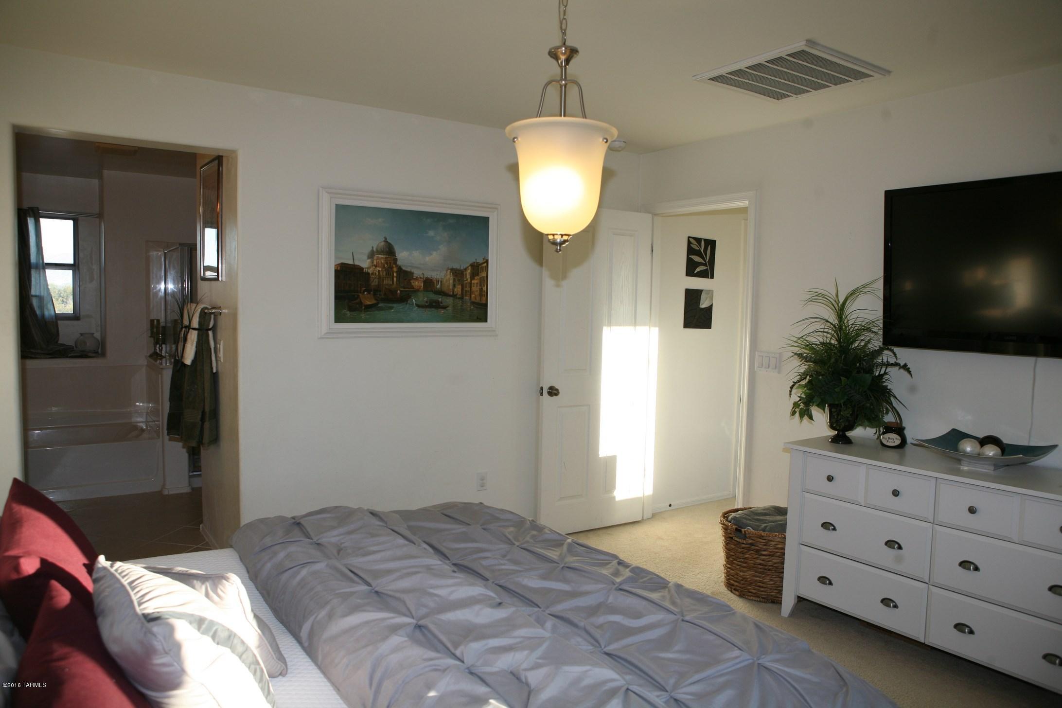12989 N Lea Maw Drive
