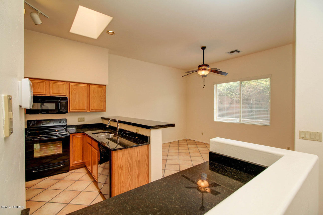 7440 E Placita Rio Cabo