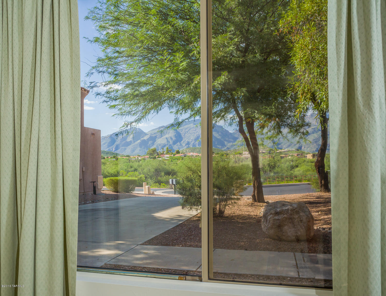 4521 N Scenic Mountain Drive