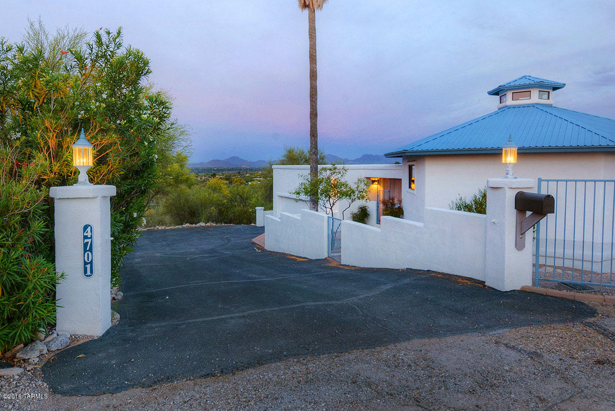 4701 N Nesting Lane