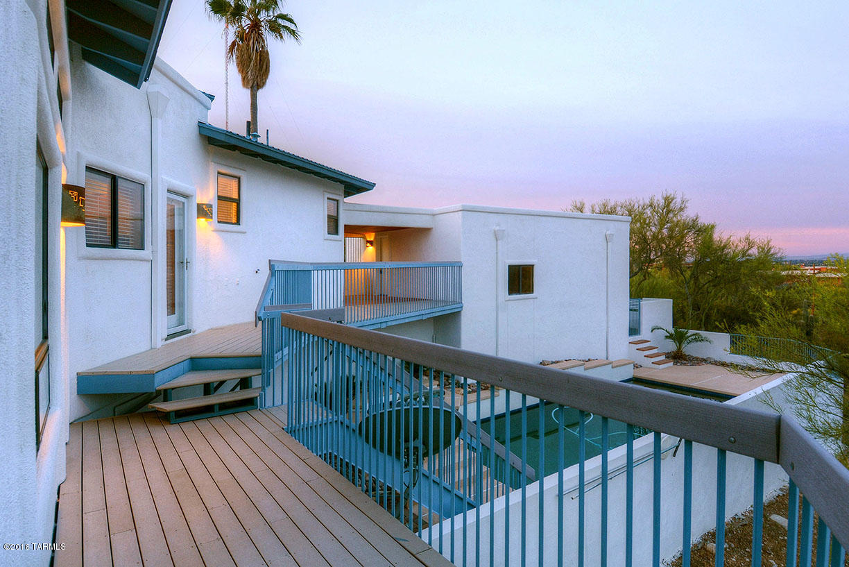 4701 N Nesting Lane