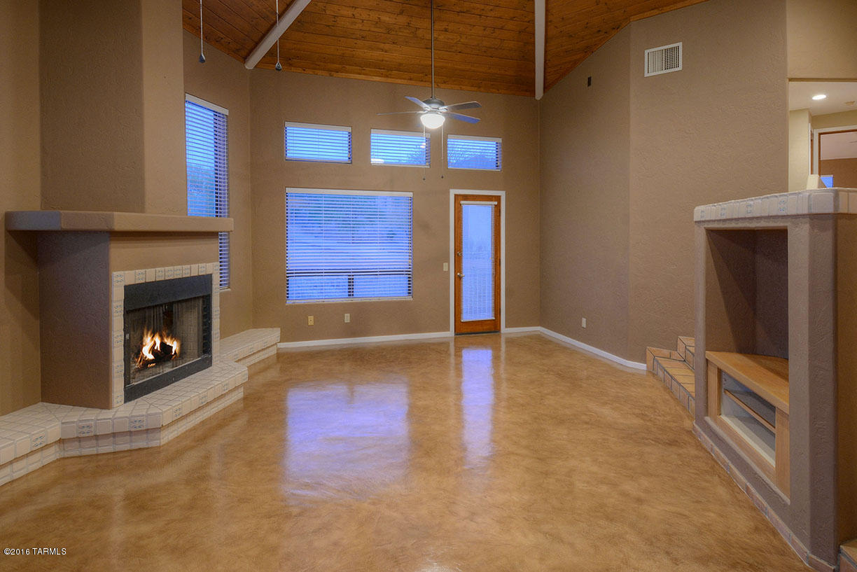 4701 N Nesting Lane