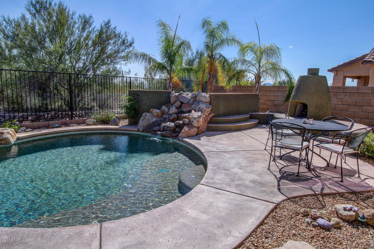 12332 N Lost Shadow Court