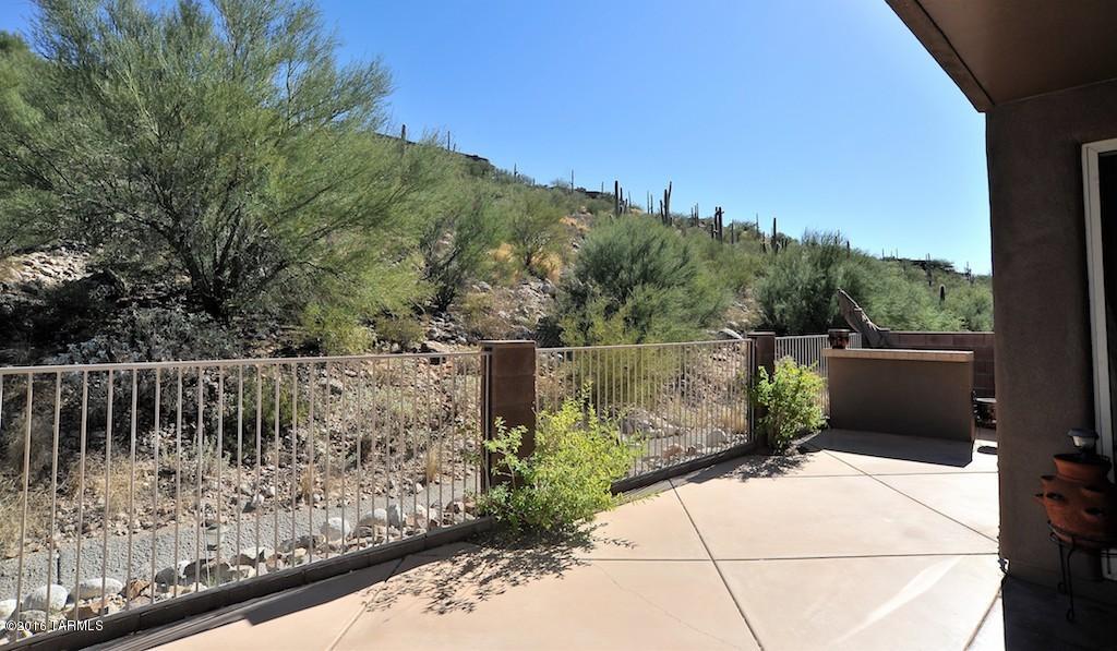 4232 N Sunset Cliff Drive