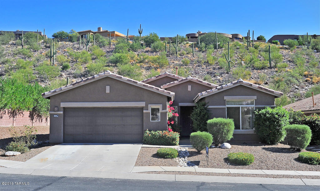4232 N Sunset Cliff Drive