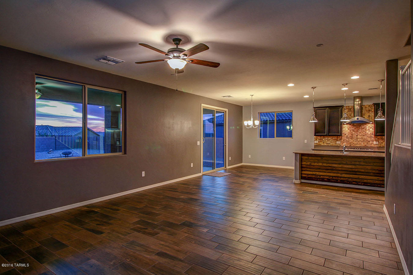 60233 E BRANDING IRON Circle