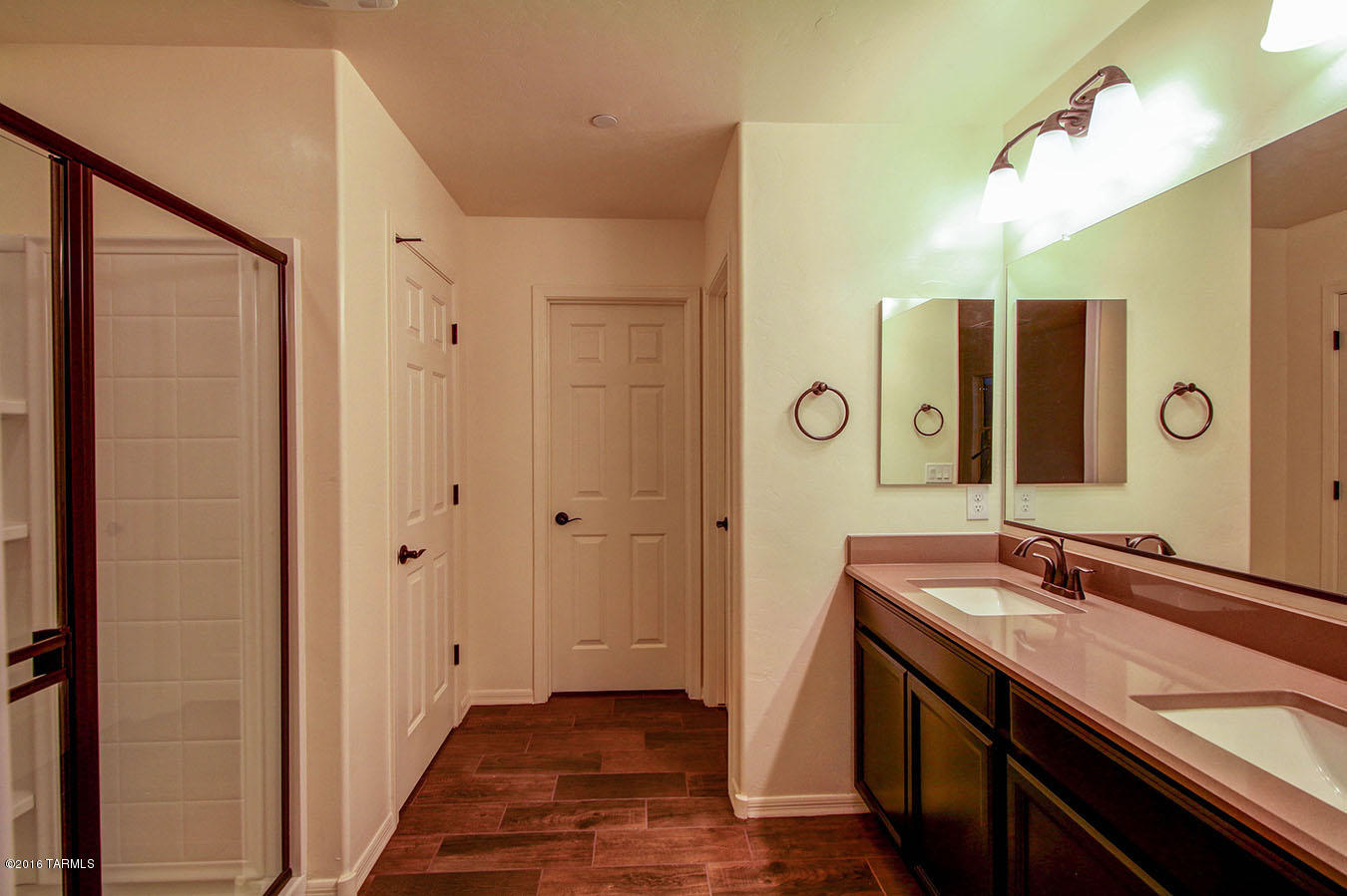 60233 E BRANDING IRON Circle