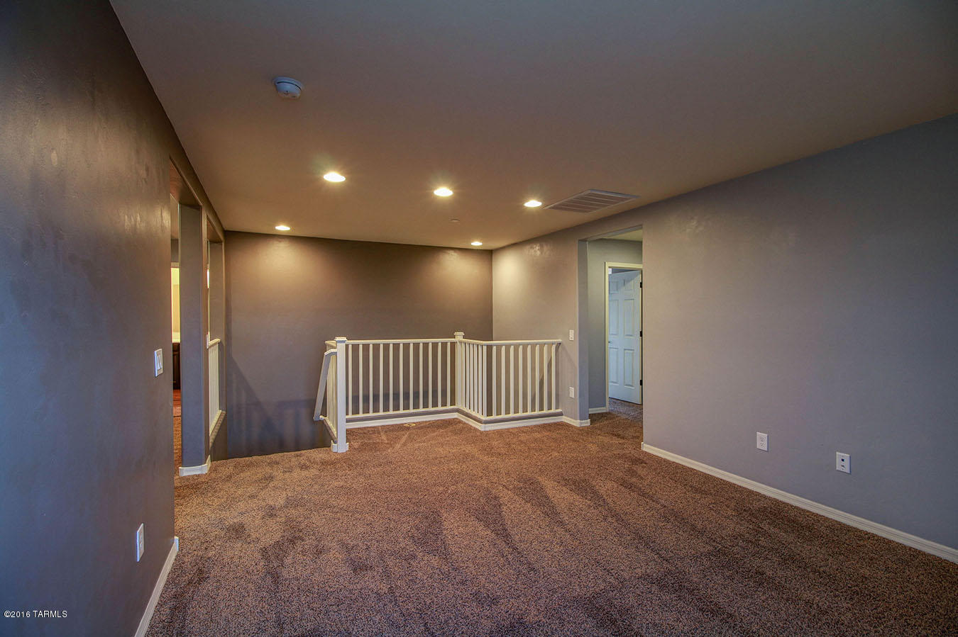 60233 E BRANDING IRON Circle