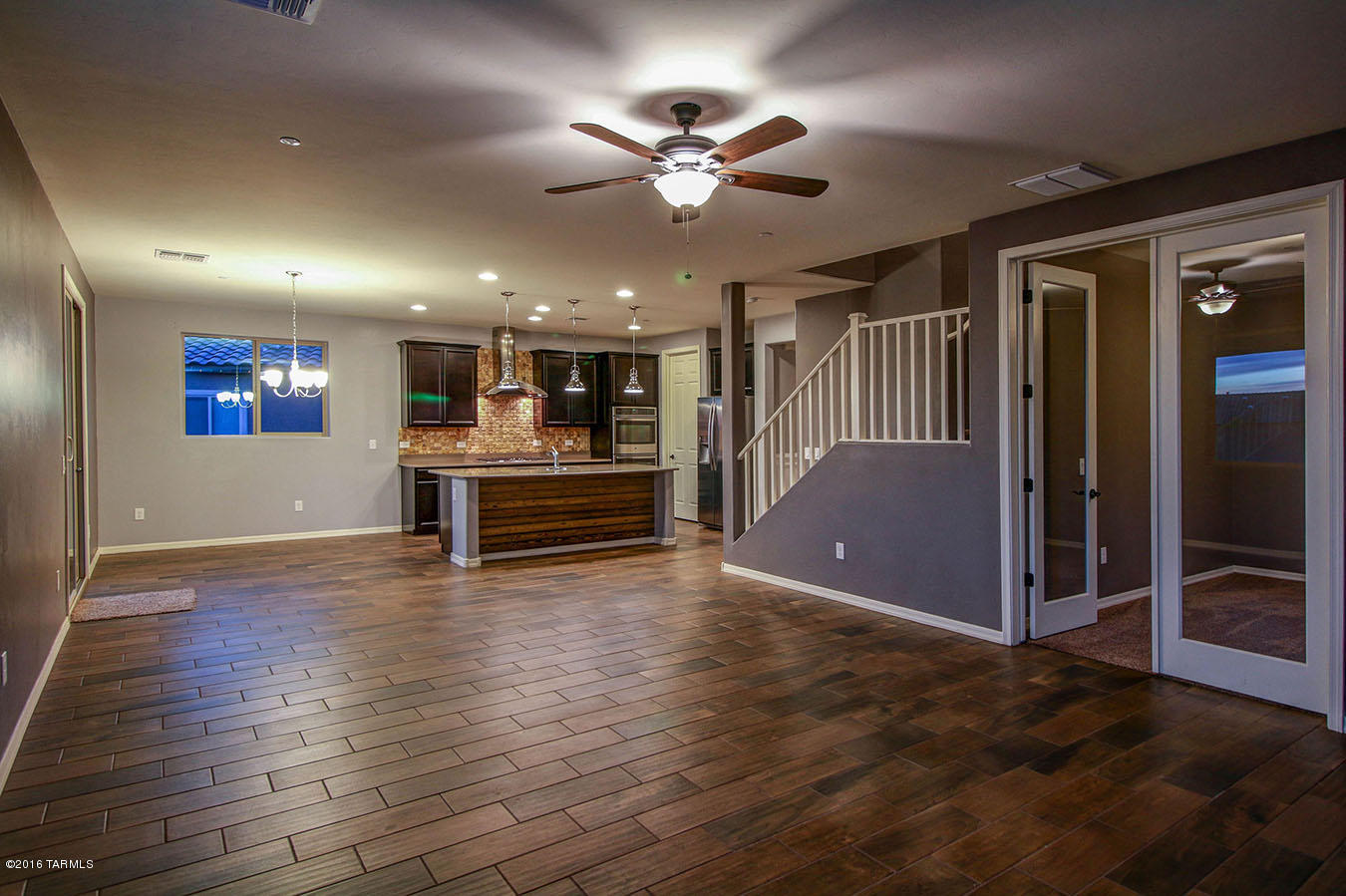 60233 E BRANDING IRON Circle