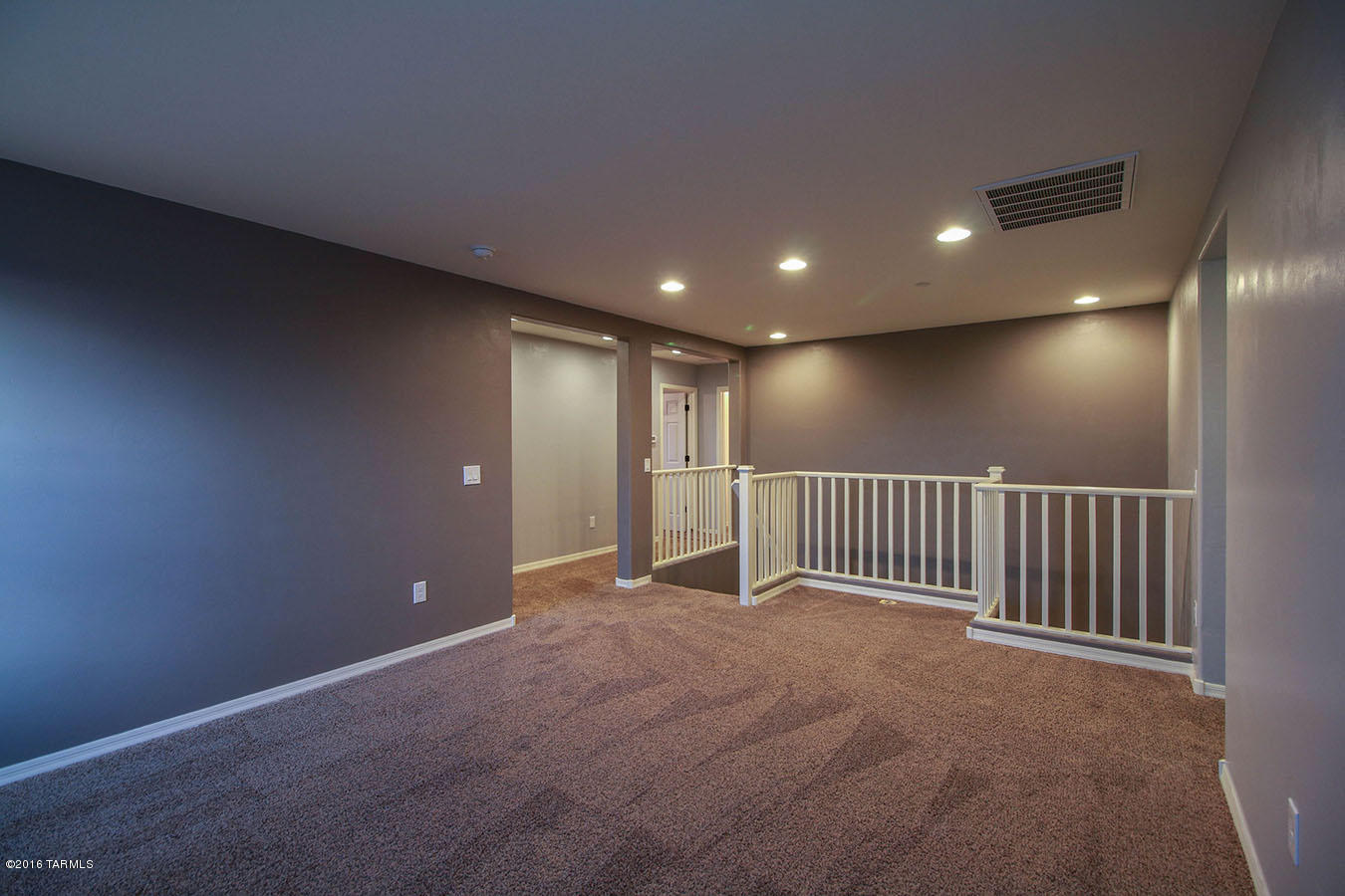 60233 E BRANDING IRON Circle