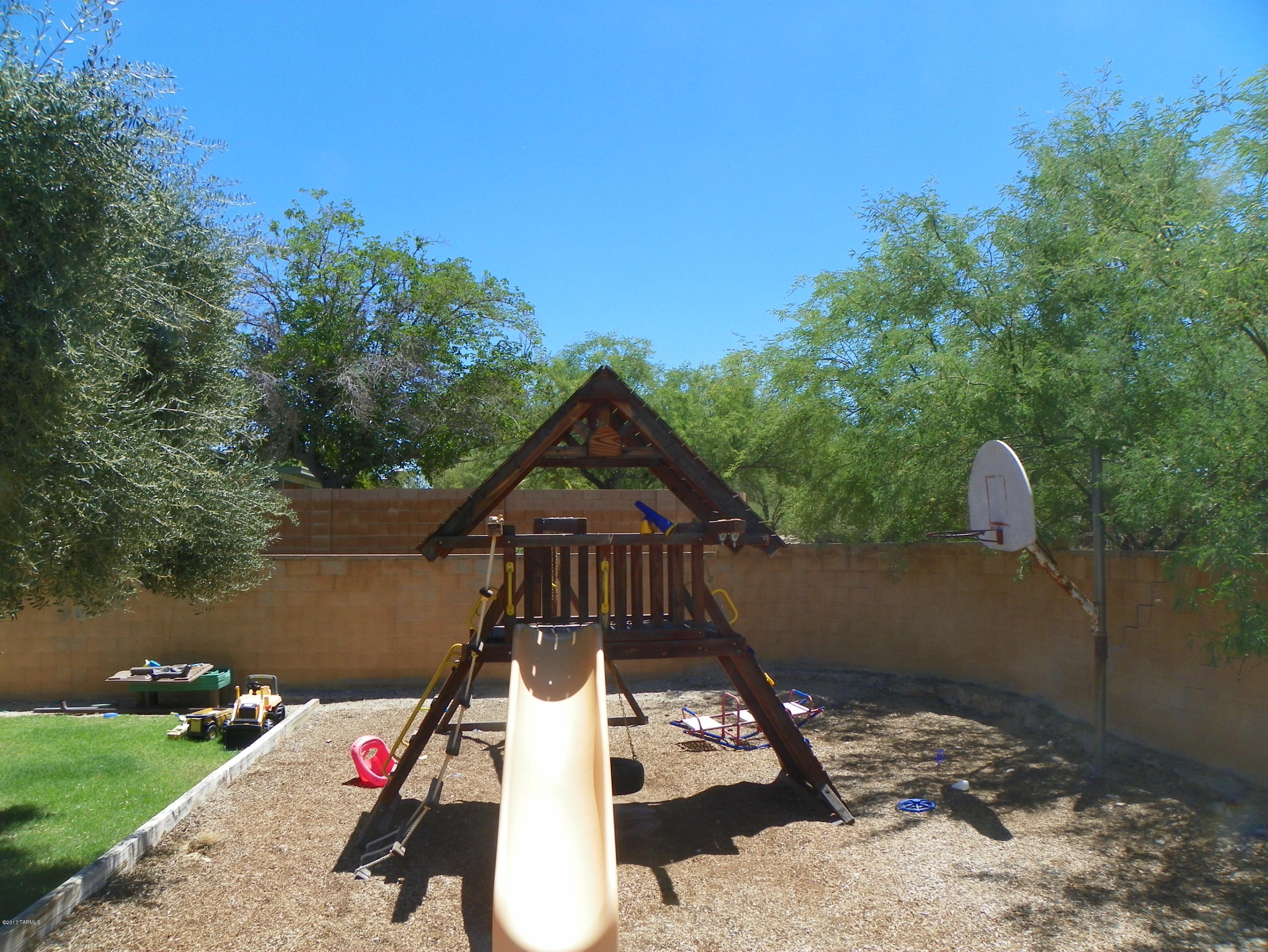 7910 E Garland Road