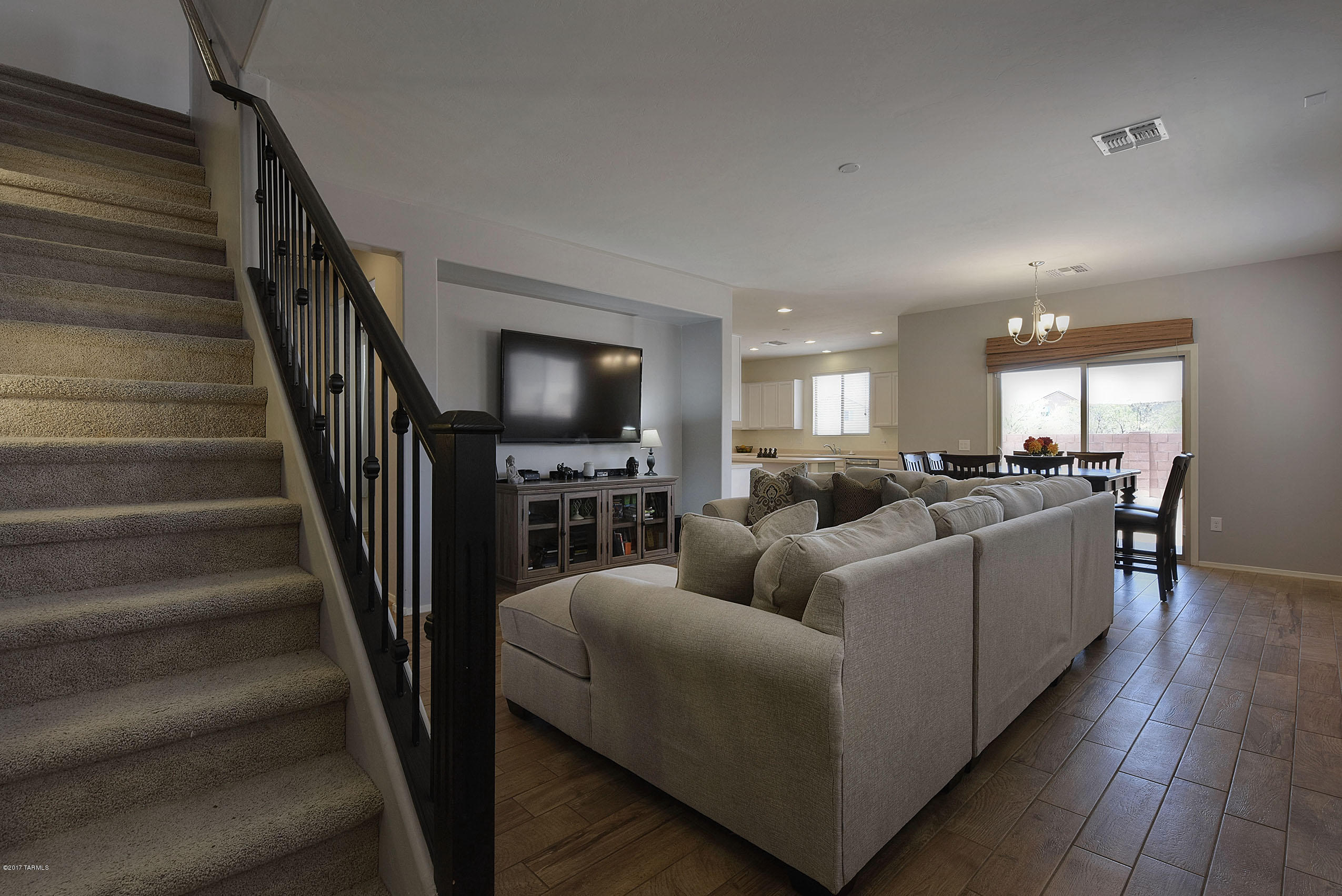 857 W Placita Caney