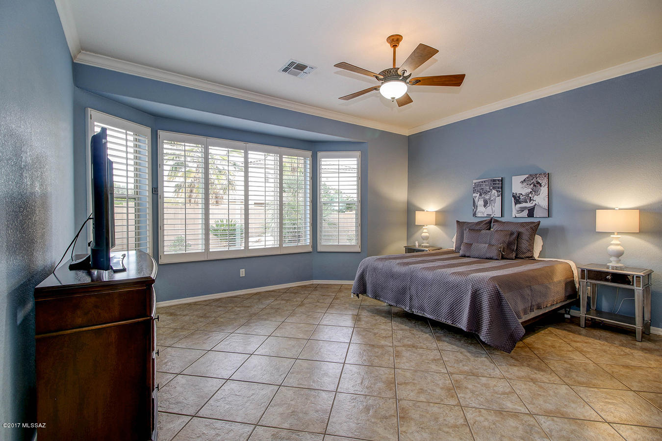 96 W Camino Rancho Cielo