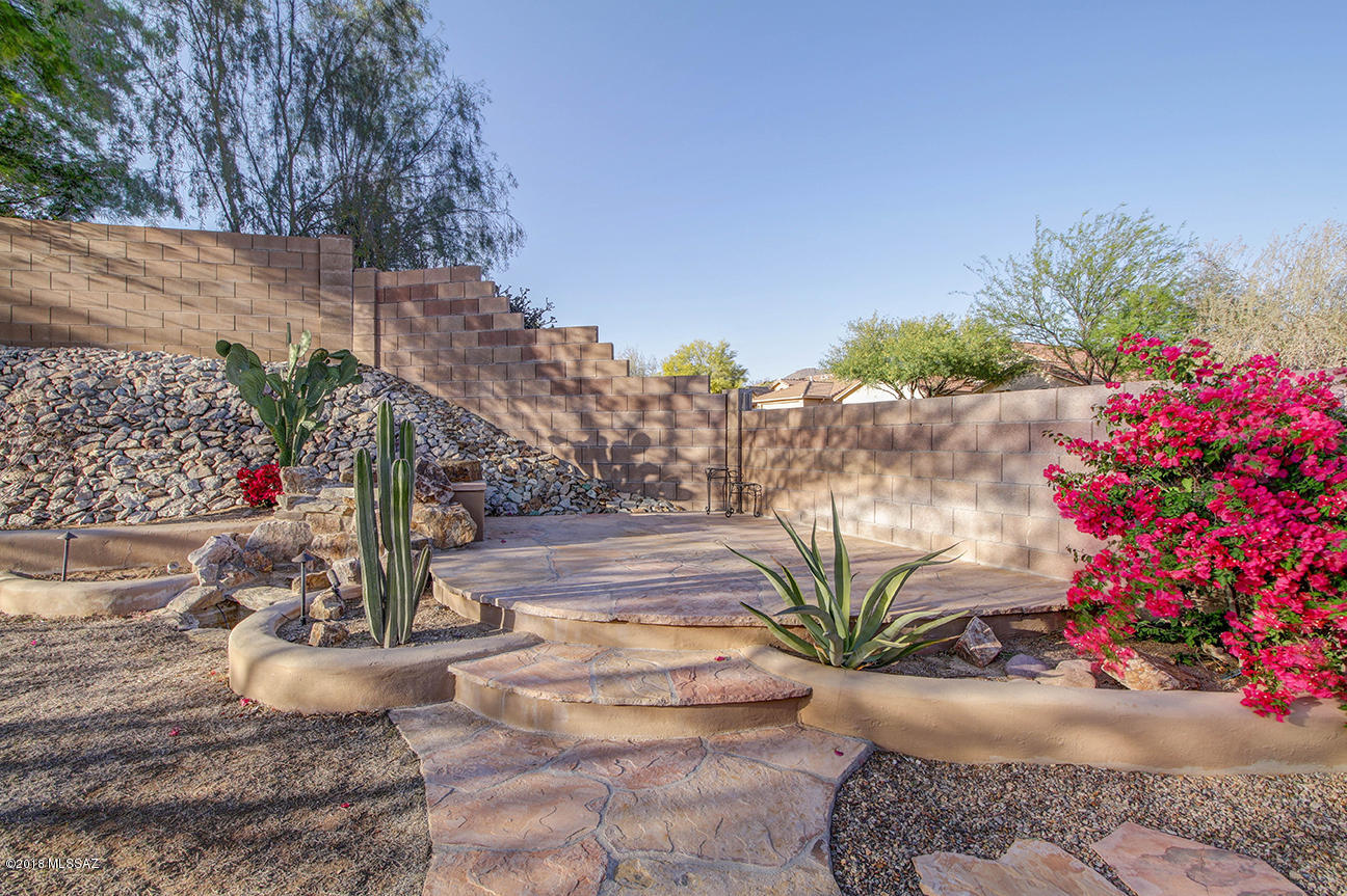 5434 W Fresnal Canyon Place
