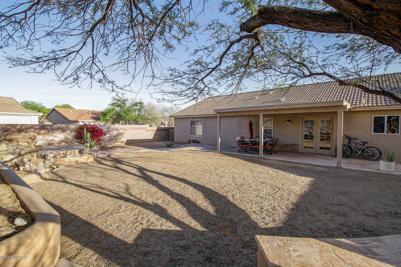 5434 W Fresnal Canyon Place