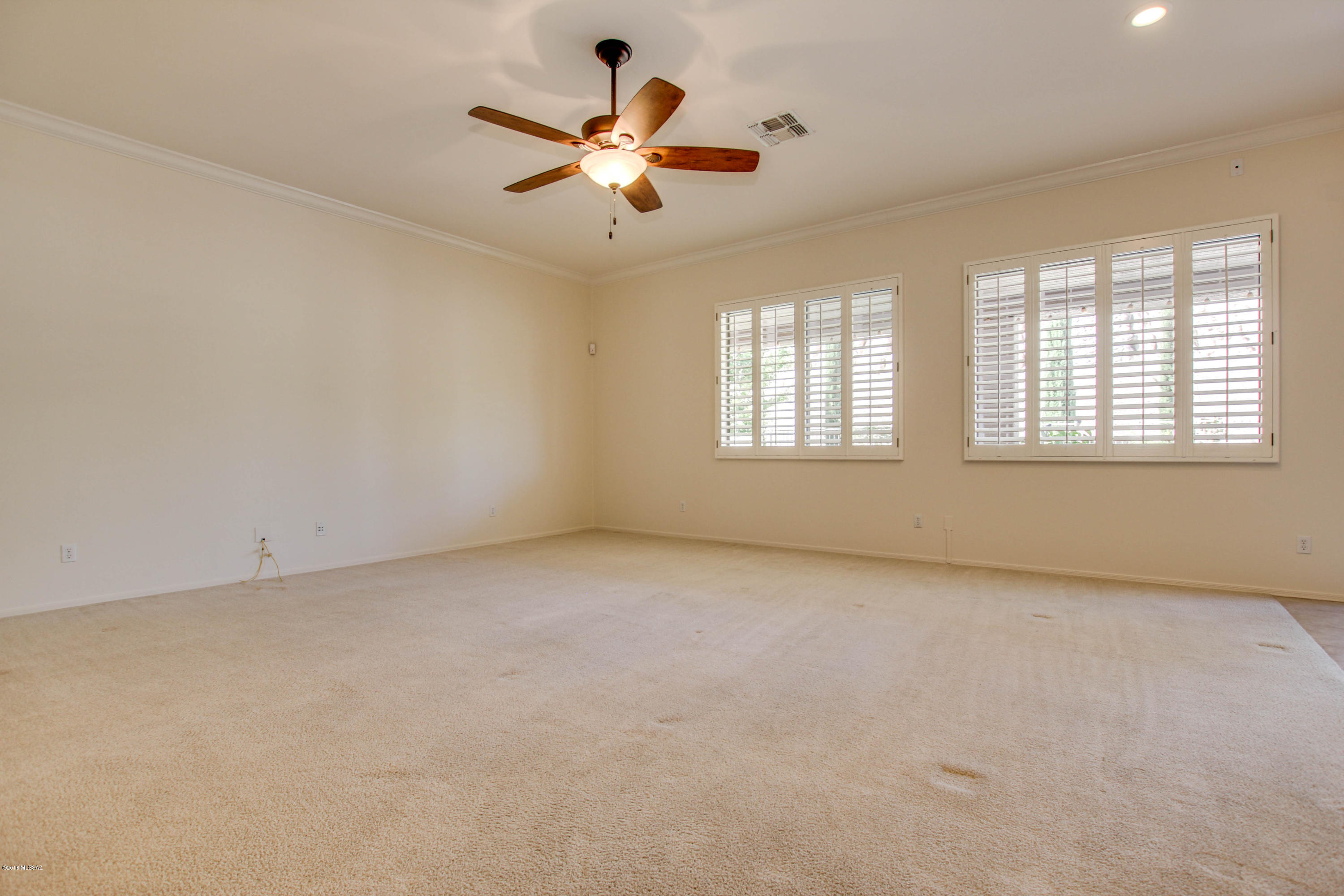 60782 E Eagle Heights Drive
