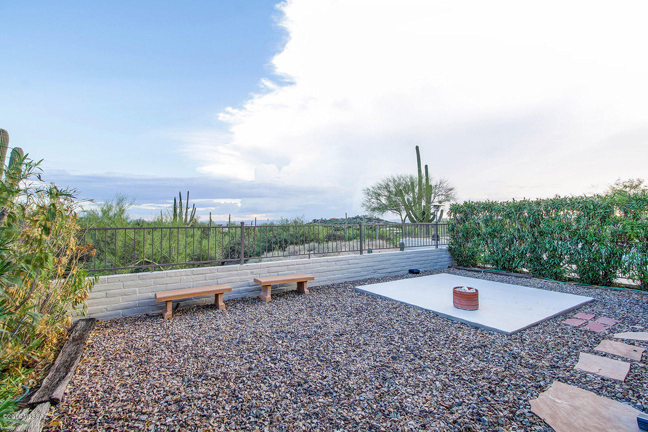 4440 E Quivira Place
