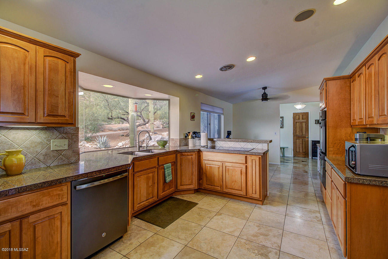 4440 E Quivira Place