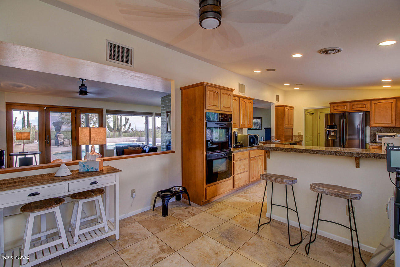 4440 E Quivira Place