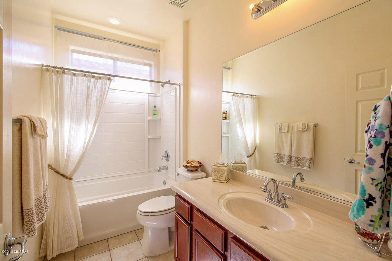 10107 S Azure Surrey Drive