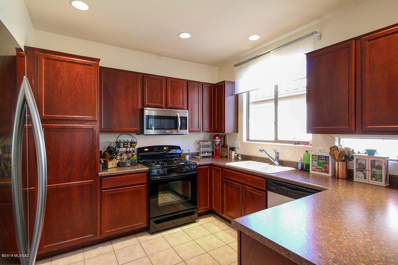 10107 S Azure Surrey Drive