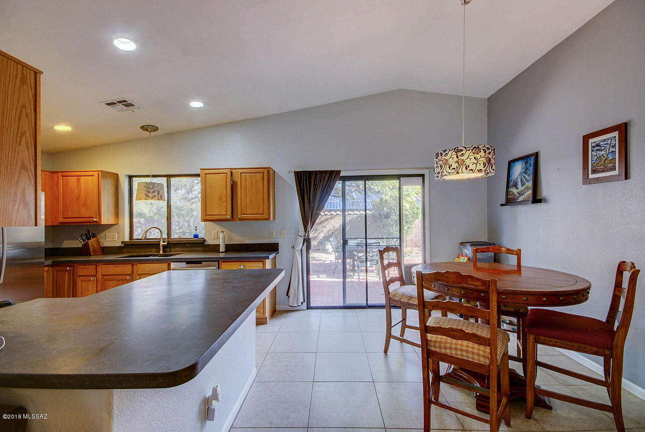 3822 N Nash Creek Court