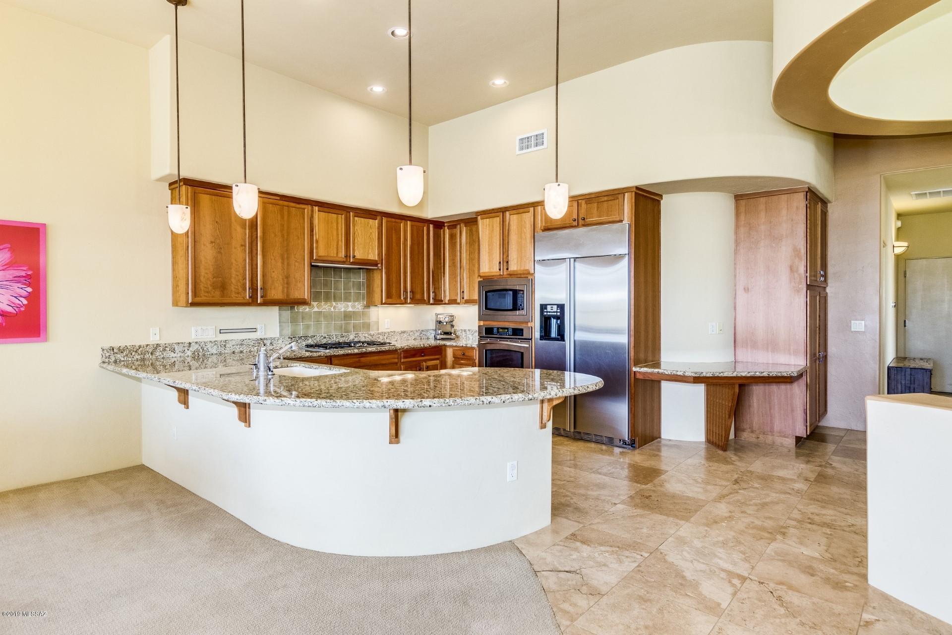 971 W Lone Mesquite