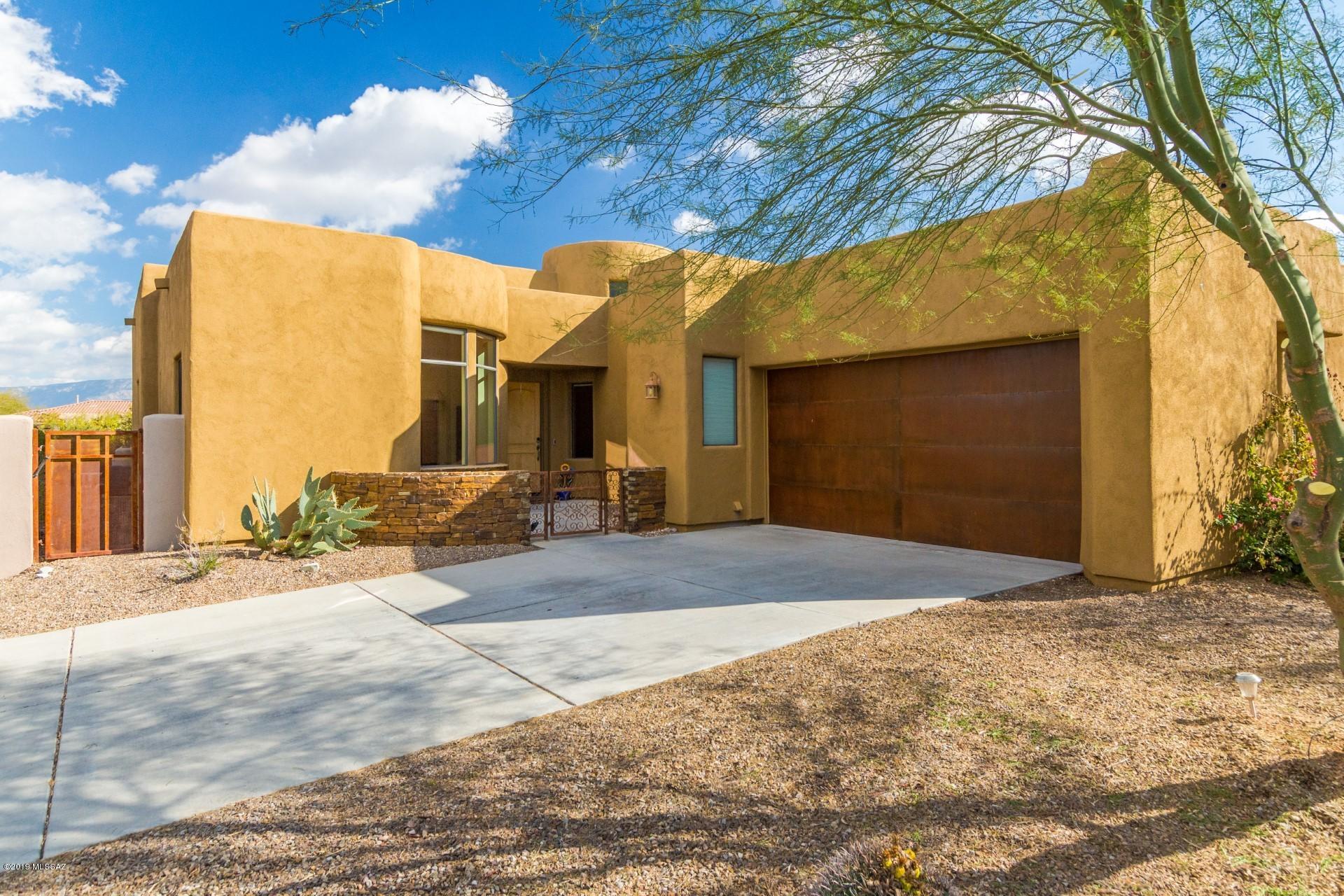971 W Lone Mesquite