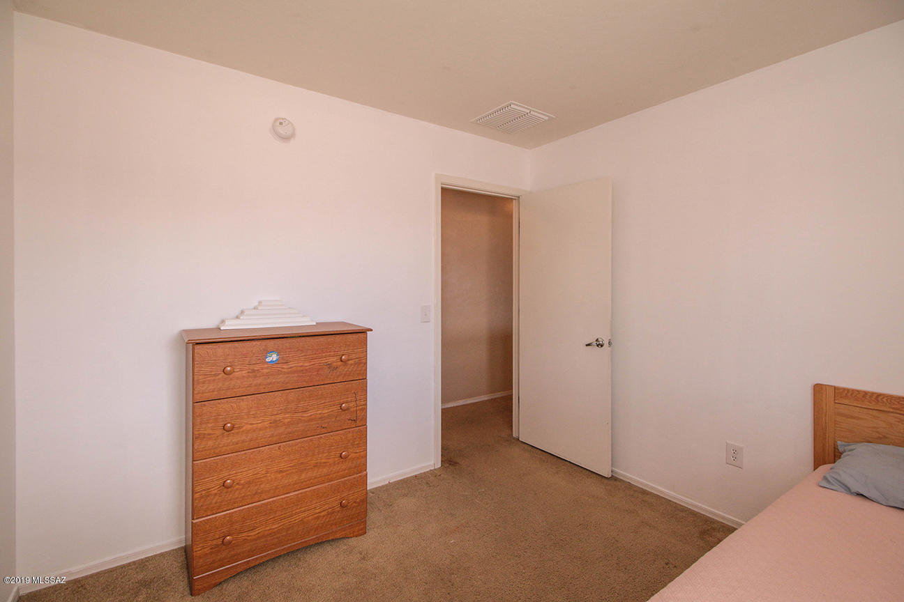 7063 S Spring Beauty Way