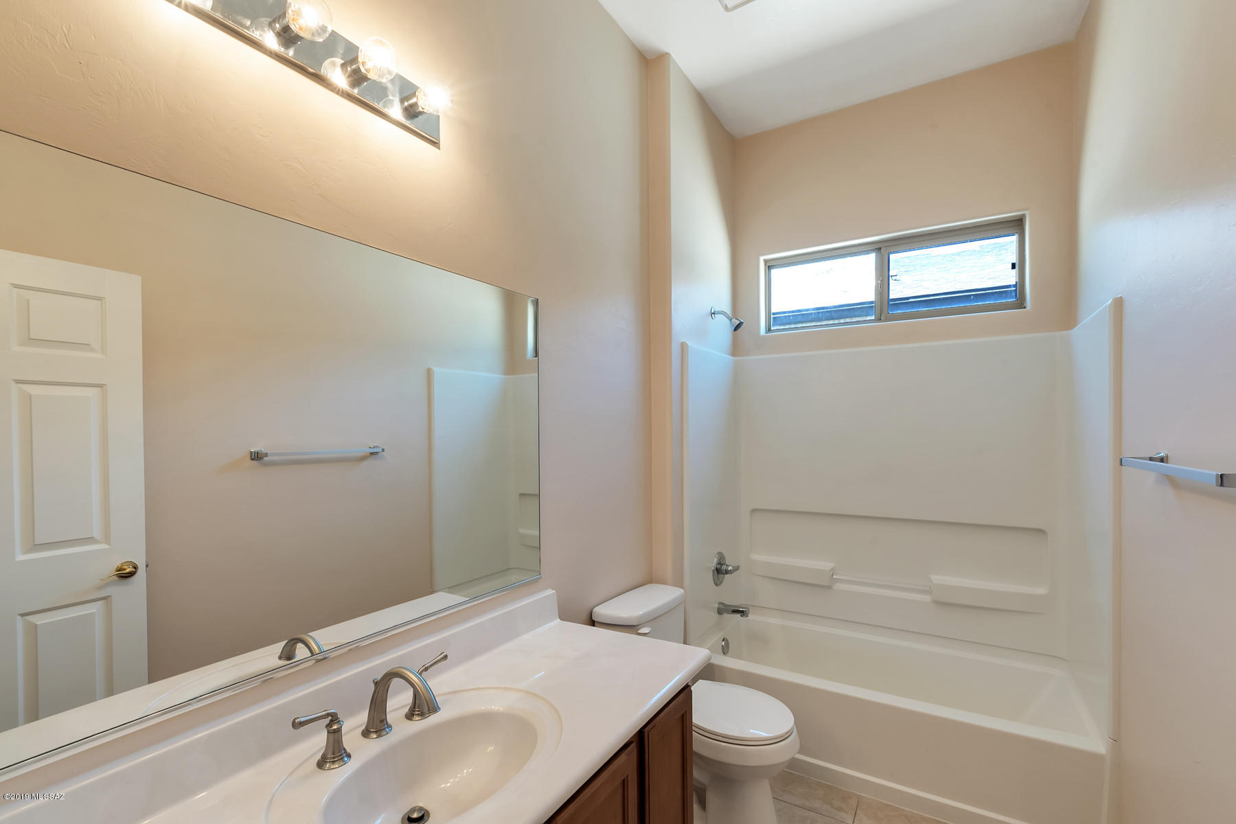 8244 W Calle Sancho Panza