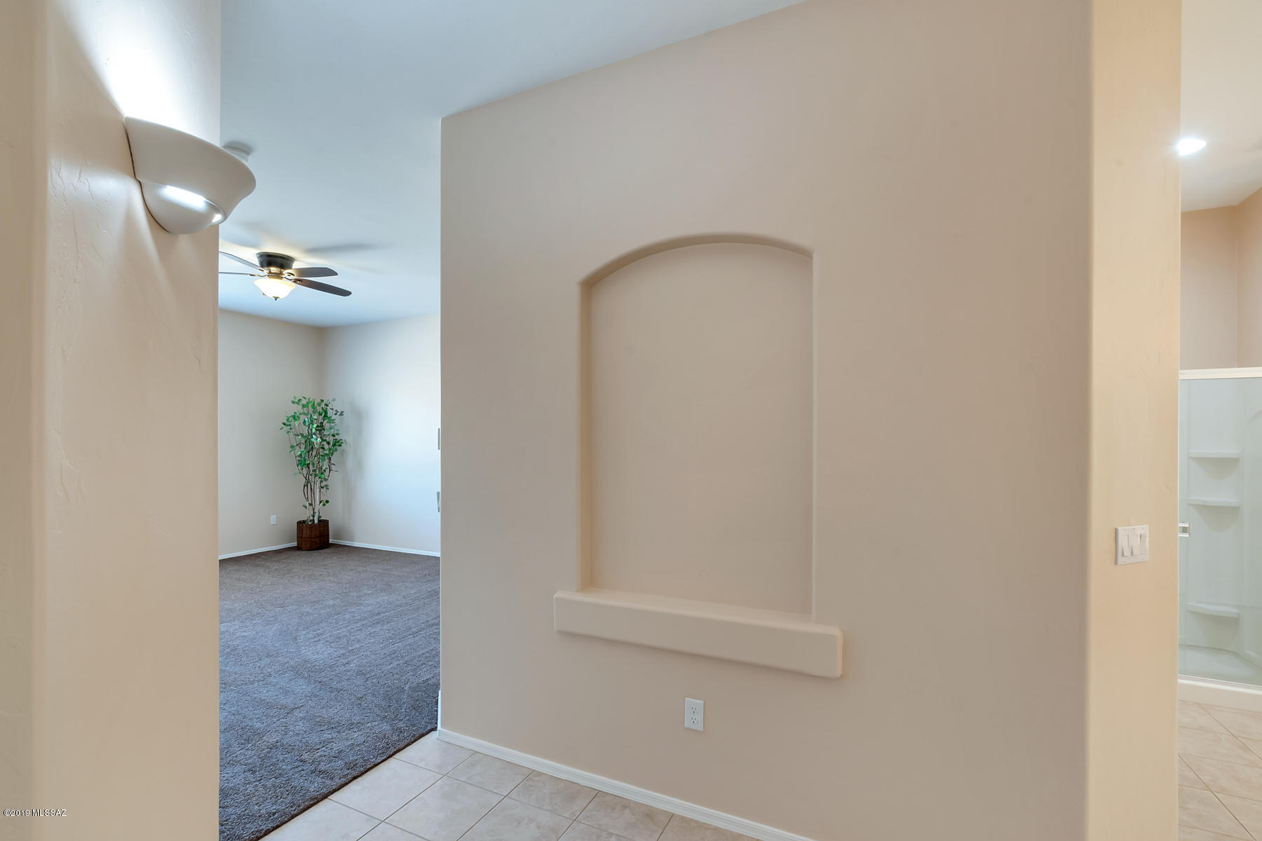 8244 W Calle Sancho Panza