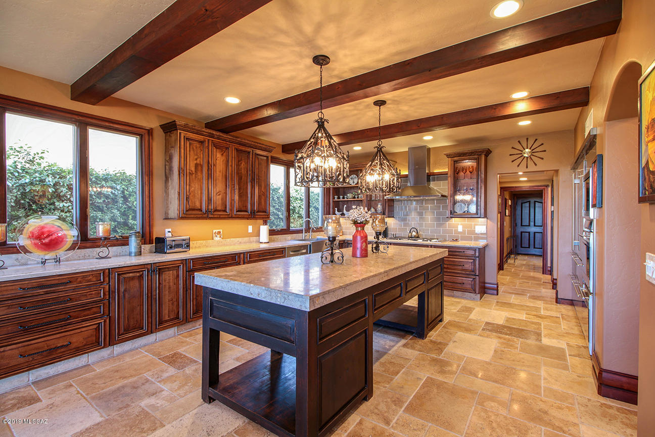 3884 E Calle Cayo