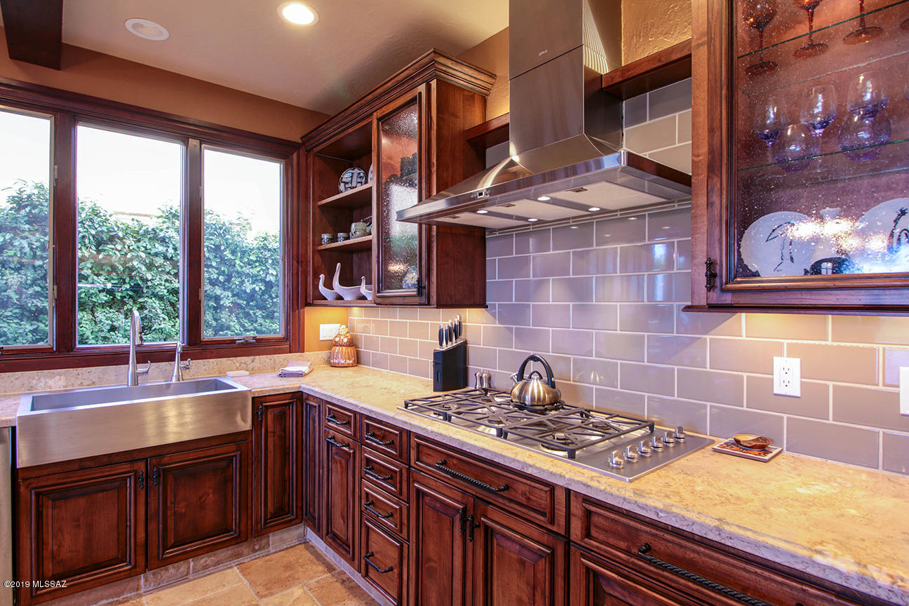 3884 E Calle Cayo