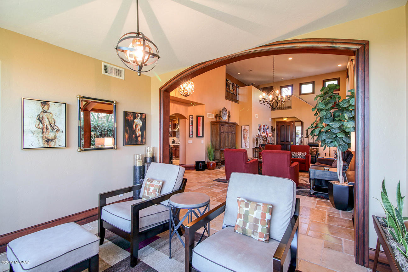 3884 E Calle Cayo