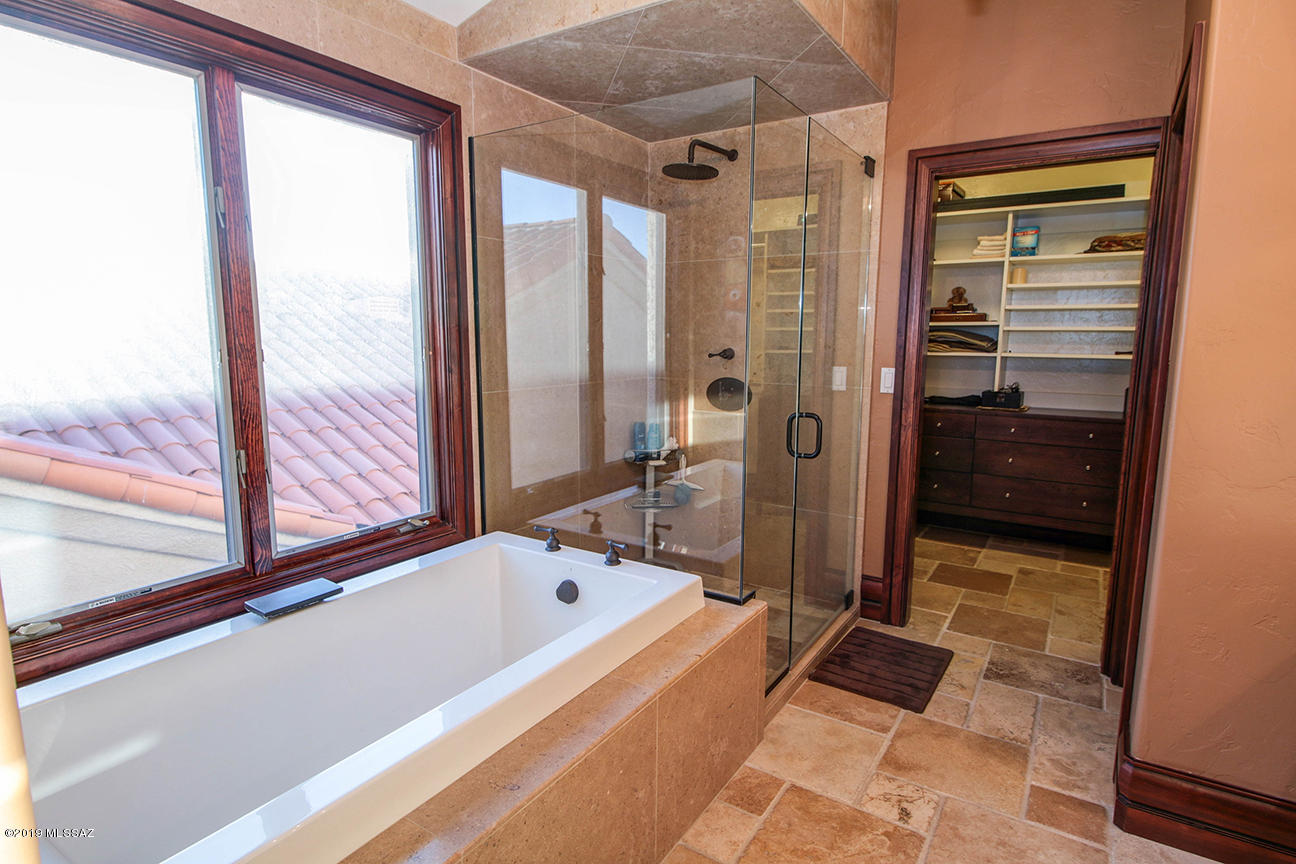 3884 E Calle Cayo