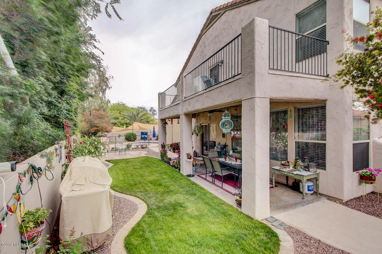 981 W Antelope Creek Way
