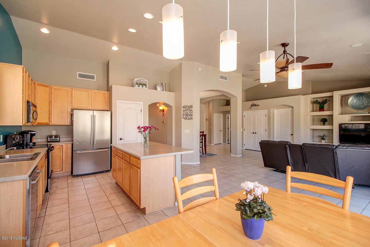 312 W Sugar Loaf Road